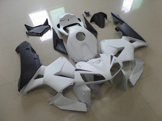 Abs Kit Carenagem & Plásticos Moto CBR 600RR 2005-2006 - Branco Preto Abs Kit Carenagem & Plásticos Moto CBR 600RR 2005-2006 - Branco Preto