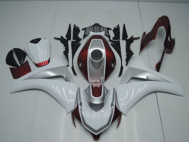 Carenagem Moto CBR 1000RR 2008-2011 - Vermelho Branco & Prata Carenagem Moto CBR 1000RR 2008-2011 - Vermelho Branco & Prata